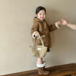 2024 winter new children's clothing Korean children's clothing girls lamb wool composite suede coat hooded coat