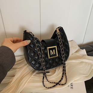 Rhomboid Chain Small Bag Women's 2024 New Arrival Trendy Letter Buckle Texeled Fashionable Shoulder Crossbody Bag Underarm Bag