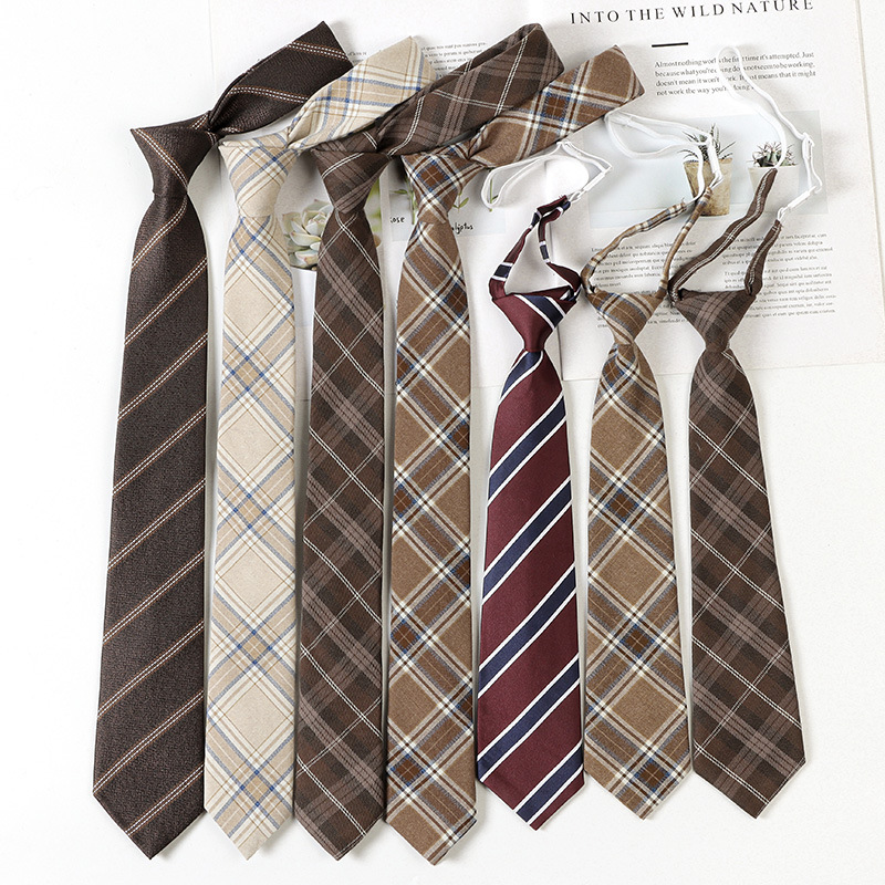 Factory direct brown retro plaid striped lazy people Japanese brown tie men's academic clothing bow tie women