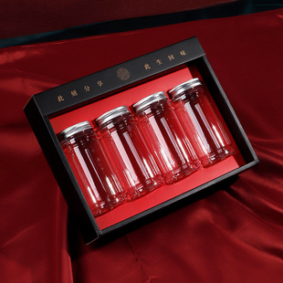 Four bottles of gift box, three bottles of Medlar gift box, six bottles of tonic gift box, three cans of dry goods gift box