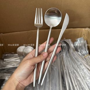 Minuo 304 stainless steel knife, fork and spoon Portuguese tableware suit Western food household spoon high-looking steak knife and fork