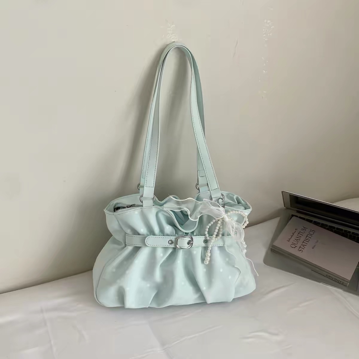 Korean-style soft satin pleated tote bag, girly ballet style, large capacity, adjustable shoulder strap, commuter shoulder bag