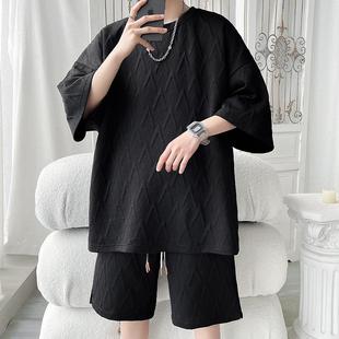 Texture Jacquard Short-sleeved T-shirt Men's Summer Casual Sports suit Teenagers Two-piece Suit