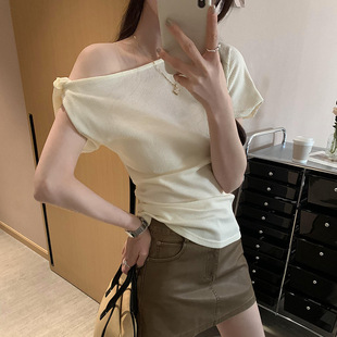 Real pictures of hot girls pure desire wind waffle kink slanted shoulder short sleeve T-shirt women's 2025 summer new off-shoulder top