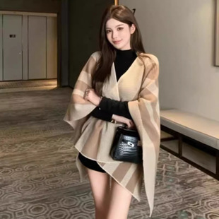 24aw Sunset Autumn Leaves Vintage Striped Color Matching Laid-back Socialite Comfortable Outer Cape Shawl Belt Jacket