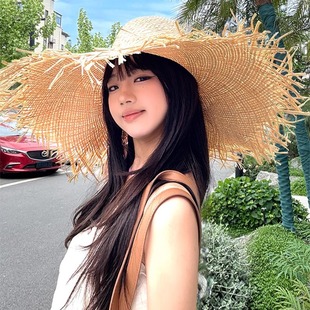 Resort Style Hand-Woven Raffia Hat for Women Summer Seaside Sun Protection Sun Hat Large Brim Sunshade Beach Hat