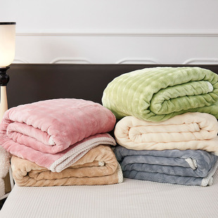High Weight Bubble Rabbit Plush Flannel Blanket Air Conditioning Sofa Knee Blanket Gift Small Blanket Coral Velvet Cross-border