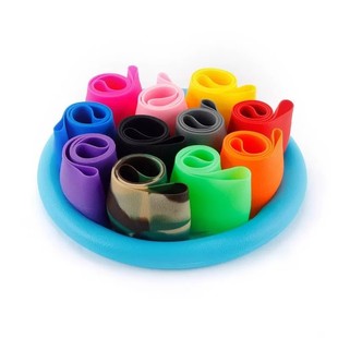 Car silicone steering wheel cover men's and women's summer fashion sweat-absorbent non-slip handle cover universal four-season thin soft