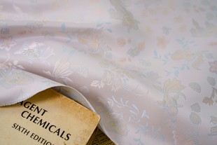 Antique imitation Song brocade seaweed goldfish waistcoat skirt jacquard fabric new Chinese cheongsam yarn-dyed fashion fabric