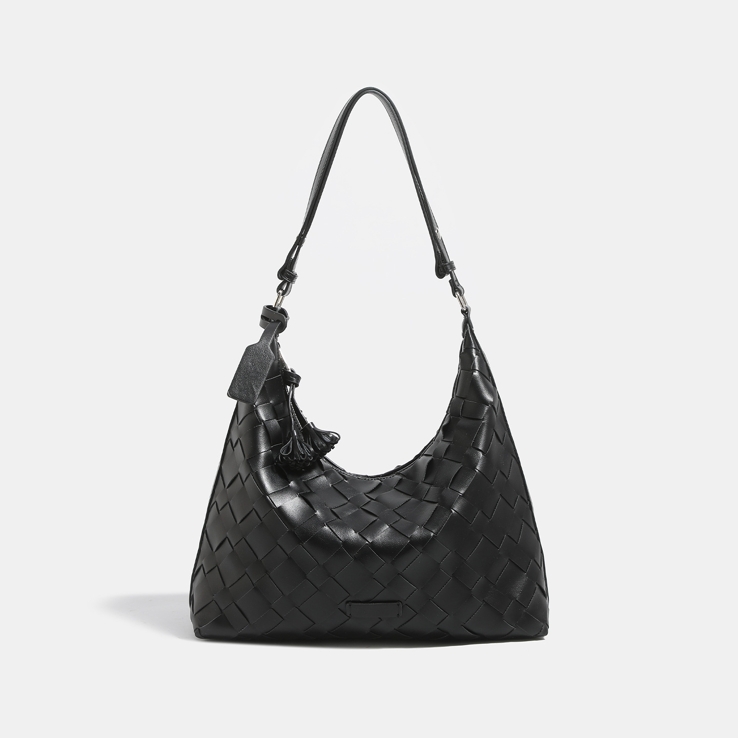 High-end handmade woven tote bag for women, new summer 2026, large capacity, underarm bag, casual shoulder bag/crossbody bag.