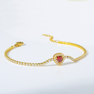 High color retention European and American heart-shaped zircon big gem bracelet female high sense niche titanium steel colorfast adjustable silver