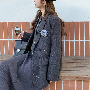 Che Chi En Chien Black Temperament High Sense Flower Brooch Exquisite Small Chanel Style Suit Jacket Pin Accessories