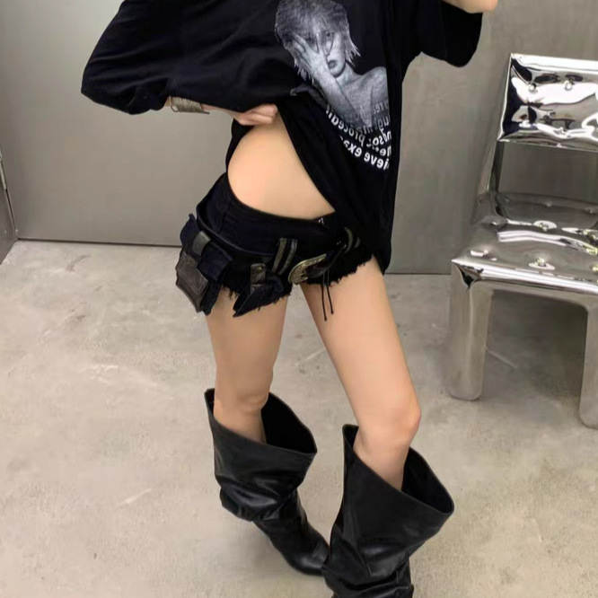 Heavy-Duty Spicy Girl Washed Leather Buckle Spliced Denim Ultra-Short Shorts 2025 Autumn New Low-Waist Frayed Waist Bag Hot Pants Trendy
