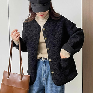 Xiao Xiang Style Short Coat Women's 2024 Autumn and Winter New Design Sense Loose Slimming Petite Fur One Top