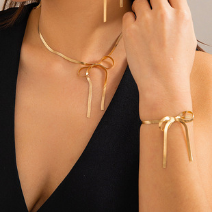 European and American cross-border hot sale BowEarring bow stud earrings niche metal ribbon knotted French simple earrings