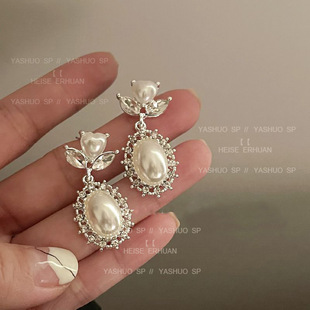 Baroque Pearl Earrings Women's 2025 New Fashionable High-end Temperament Joker Ear Jewelry Retro Earrings Wholesale