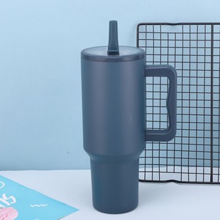 Высокое значение для нового третьего поколения 40oz ручка автомобильная чашка 304 из нержавеющей стали вакуумная прозрачная крышка теплоизоляционный соломинный стакан для воды