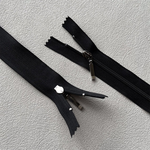 No.3 Nylon Wear Platinum Pull Head Clothes Pocket Collar Cuff Zipper Home Textile Bag Hat Zipper
