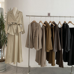 Omarlai Accessible Luxury Style Draped Suit Collar Long-Sleeved Jacket Shirt Style Belted Loose Top Fashionable 10055