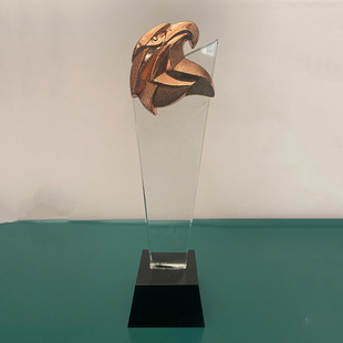 Metal Ping An Dove Eagle Crystal Blade Trophy Sports Hand Covering Pillar Dance Creative Engraving Award