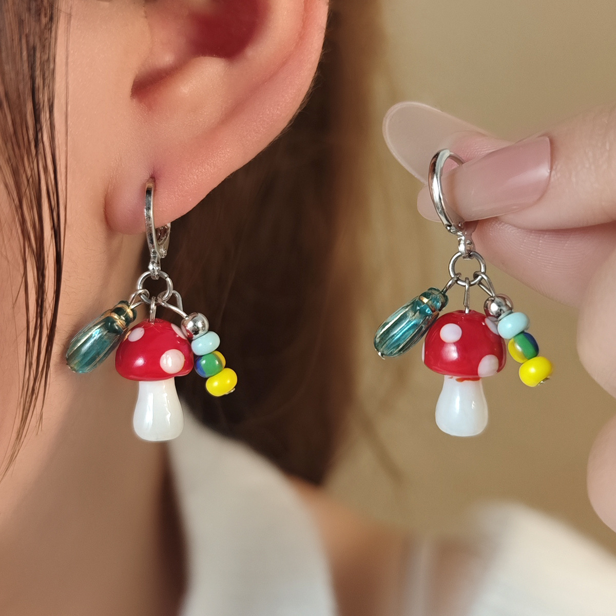 Red Glaze Mushroom Earrings High-end Women's Mori Style Cute Elegant Colorful Fun Earrings Fashion All-match Earrings