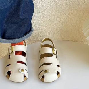 Детские сандалии Баотоу 2025 Лето Новые сандалии Birkenstock для девочек Мягкая подошва Пляжная обувь для мальчиков Детские сандалии для малышей