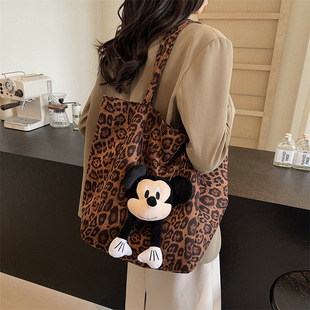 Autumn and Winter Large Capacity Suede Bag Women's 2024 New Popular Leopard Shoulder Bag Casual Commuter Tote Bag