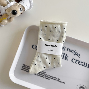 Curling polka dot socks women's mid-calf socks ins trendy spring and autumn Japanese jik white pile socks cute stockings Gray
