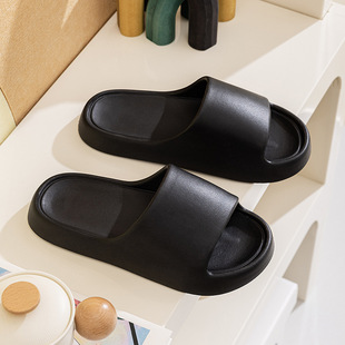 New EVA Couple Sandals and Slippers Women's Thick Shoes Summer Home Indoor and Outdoor Non-slip Soft Sole Hotel Men's Slippers Batch