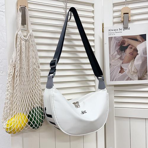 New autumn/winter unisex large capacity crossbody bag, sports/fitness bag, shoulder bag, casual/commuter dumpling bag