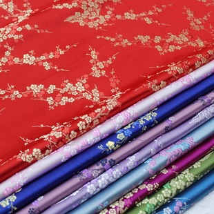 Оптовая продажа парча Hanfu Wolfu Cheongsam Детская одежда Китайский стиль сливы декоративная ткань ручной мешок жаккардовая шелковая ткань