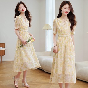 Fashion Design Sense Floral dress Women's 2025 New Summer Elegant Lace-up Waist Slimming High-end A- line Skirt