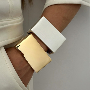 European and American Cross-border E-commerce Jewelry Personality Irregular Ancient Gold Bracelet Niche Wide-faced Open Bracelet for Women