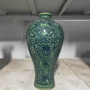 Factory Miscellaneous Antique Antique Collection Porcelain Old Antique Home Living Room Ornaments Jade Huchun Blue and white Vase