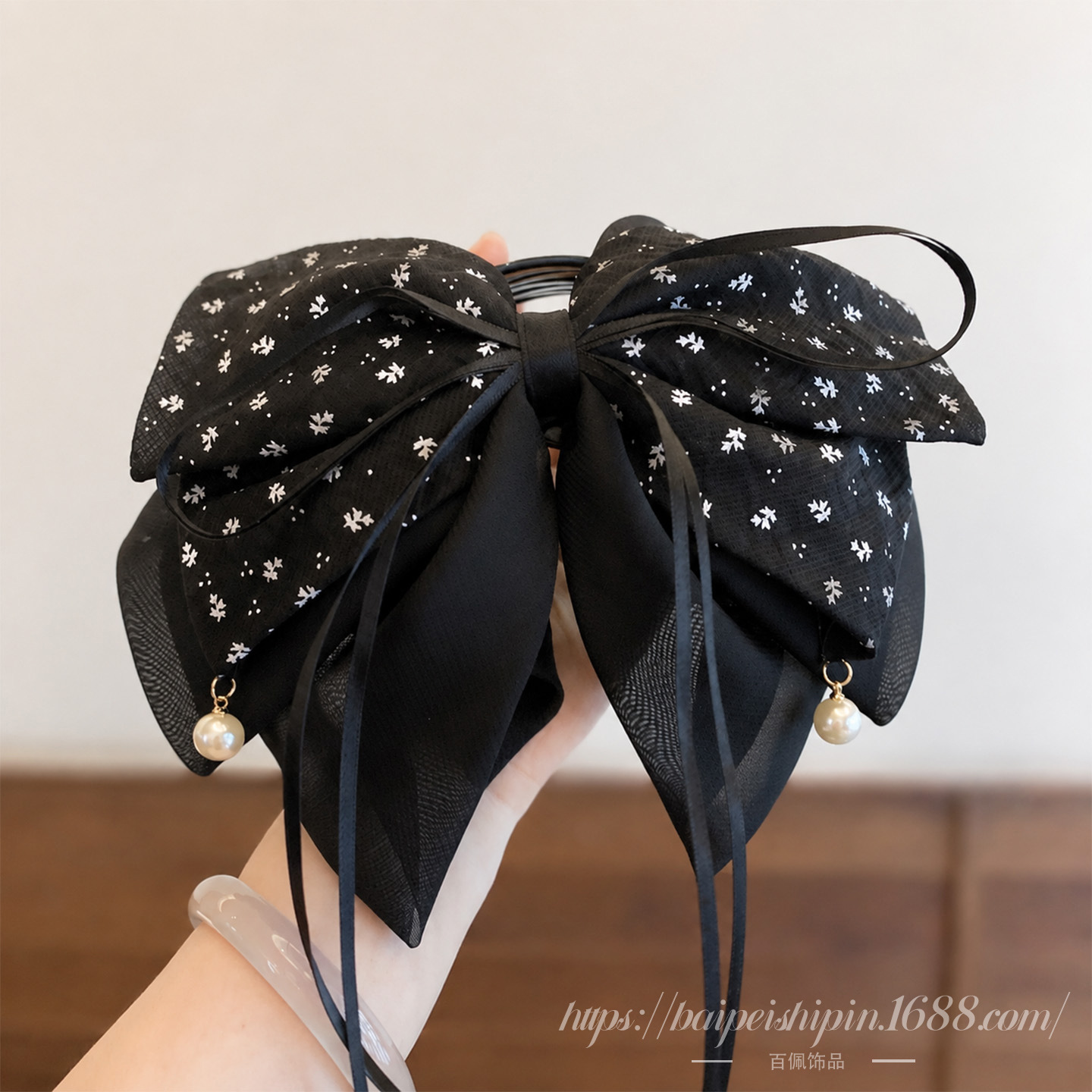 Black printed bow hair clip, new autumn/winter style, niche and stylish, versatile dark-colored hair accessory