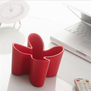Creative four-leaf clover multi-function remote control storage box desktop stationery finishing box sundries storage jewelry cosmetic box