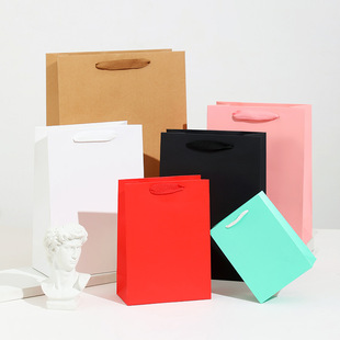 in stock Wholesale Kraft Paper Tote Bag Clothing Gift Bag Women Cosmetics Shopping Gift Bag Tea Packaging Bag