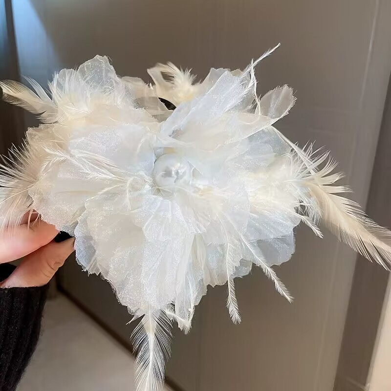 New super fairy-like feather hair clip, high-end and elegant double-sided bow hair clip for back of the head updo, shark clip for women.