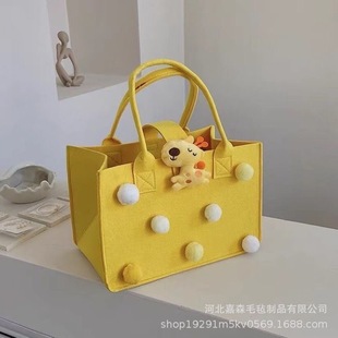 Factory wholesale felt bag net red envelope handbag hand gift cartoon felt bag opening promotional gift bag storage