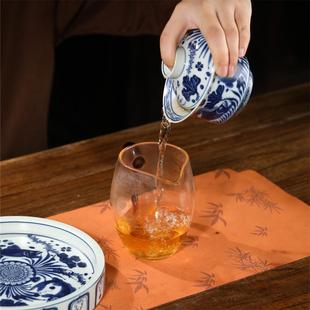 Office tea with cover bowl retro Chinese blue and white porcelain fish algae pattern tea bowl two hover pot bearing tea set