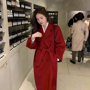 2023 autumn and winter New Classic double-breasted woolen coat Women's Mid-length fashion woolen coat women's fashion