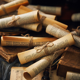 Old Yellowing Scrolls Art Old Scroll Ornaments Model Room Display Retro Photography Props Home Decorations