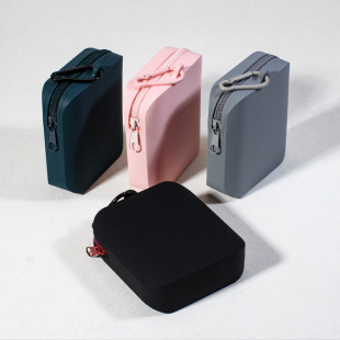 Silicone Pet Food Storage Bag, Outdoor Tear-Resistant Portable Snack Bag, Dog Training Waterproof and Wear-Resistant Waist Bag