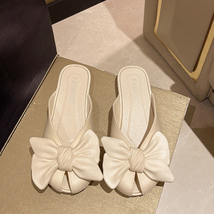 Korean Style Fashionable Slippers Women's 2024 Summer New Arrival All-Match Toe Sandals and Slippers Soft Sole Comfortable Flat Women's Shoes