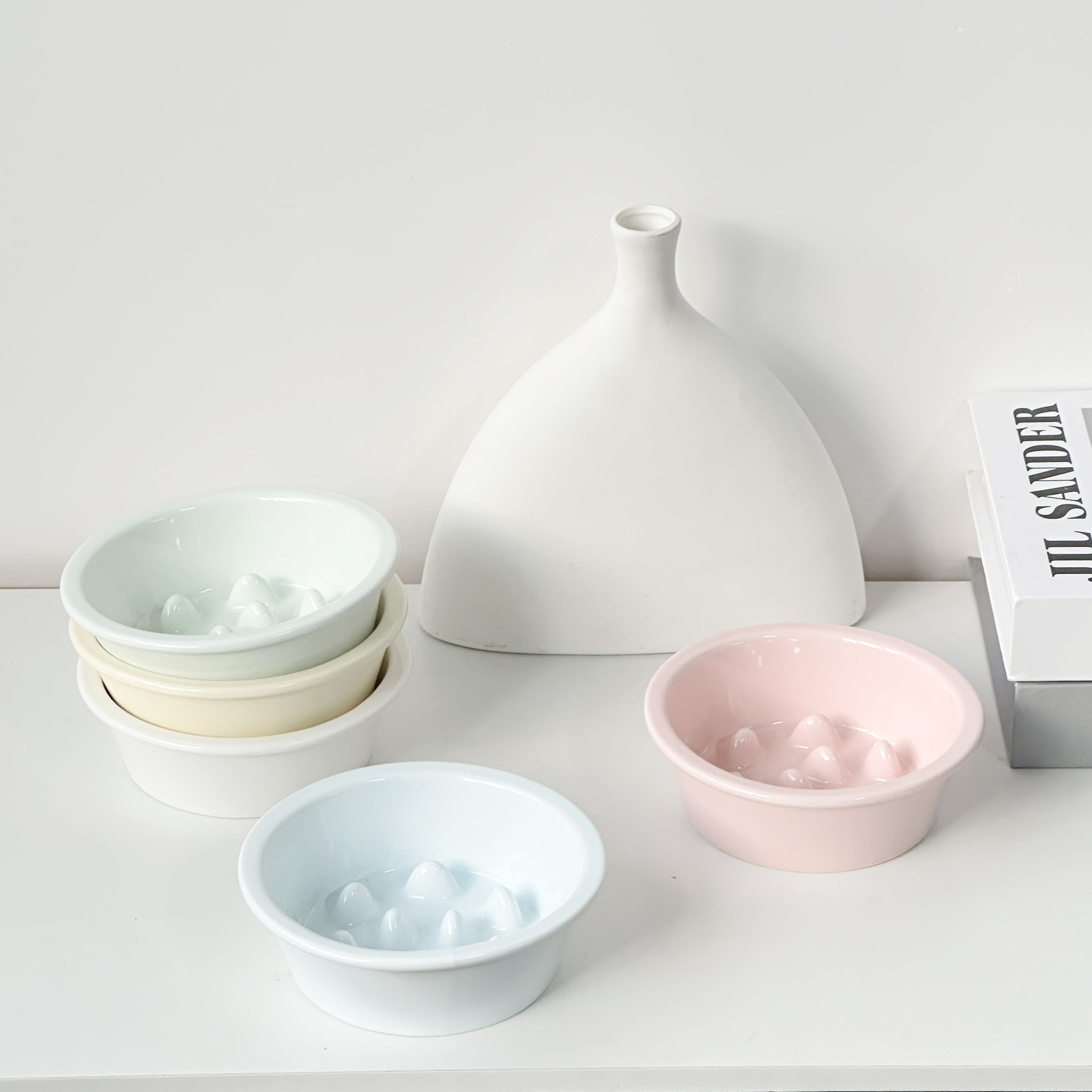 Ceramic Slow Feeder Bowl for Cats, Anti-Choke Slow Feeder Bowl, Anti-Tip Cat Bowl, Elevated Dog Bowl, Dog Bowl, Cervical Spine Protection Cat Food Bowl