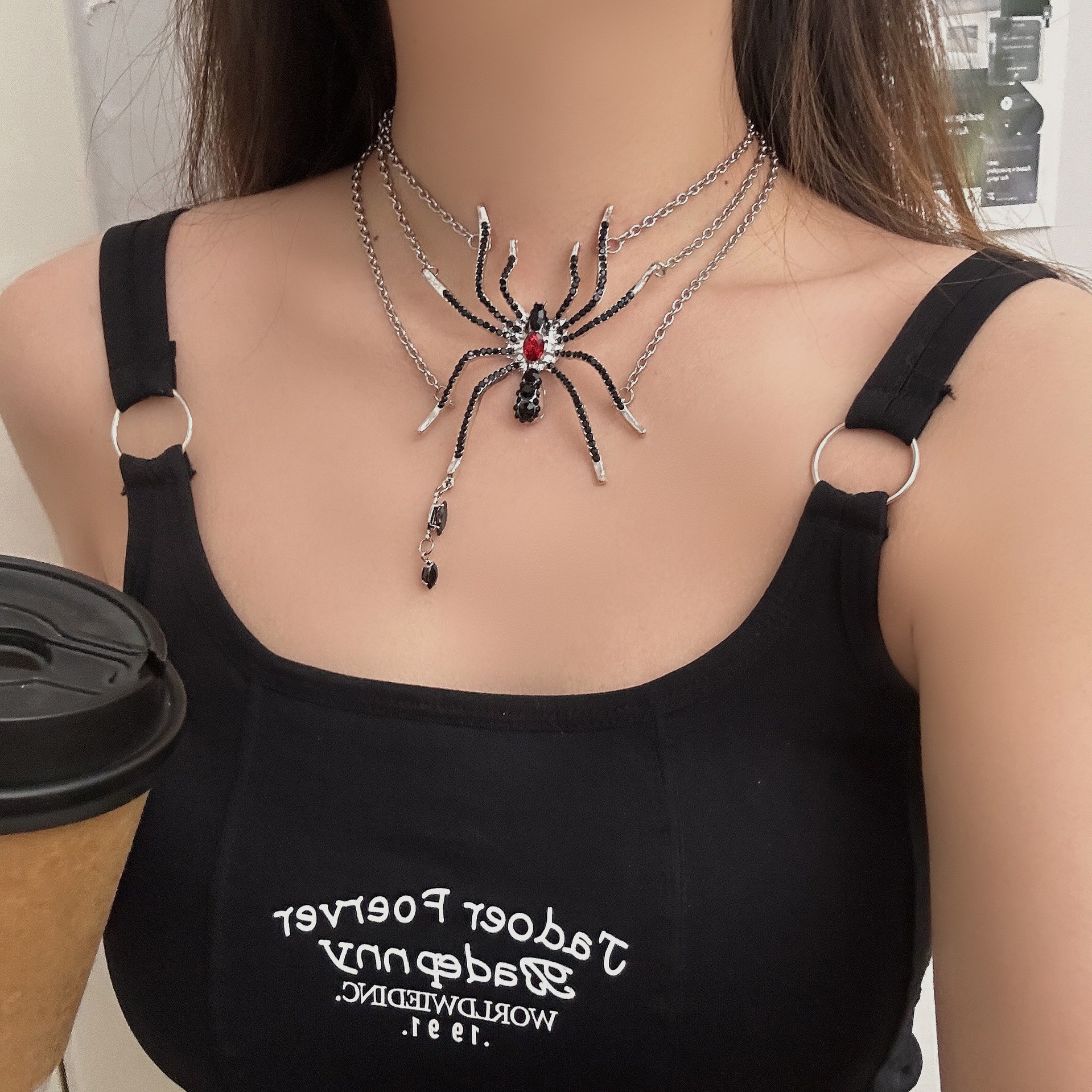 Dark Punk Hottie Spider Necklace Devil's Eye Exaggerated Design Clavicle Chain European and American Cross-Border Halloween Accessories