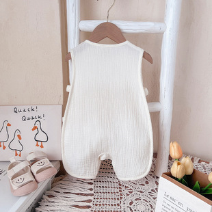 2025 Newborn Baby Summer Thin Men's Clothes Summer Sleeveless Gauze One-Body Clothes Baby Outfit