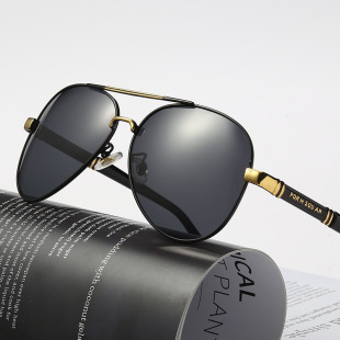 2023 men's polarized sunglasses fishing sunglasses anti-ultraviolet day and night dual-use polarized color-changing glasses wholesale