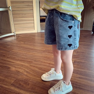 Girls' Shorts Summer New Children's Korean-style Love Jeans Girl's Fashionable Hot Pants Trendy 5588