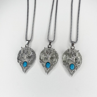 New luminous pendant evil wolf head luminous necklace retro hip hop street fashion Men couple nightclub jewelry accessories